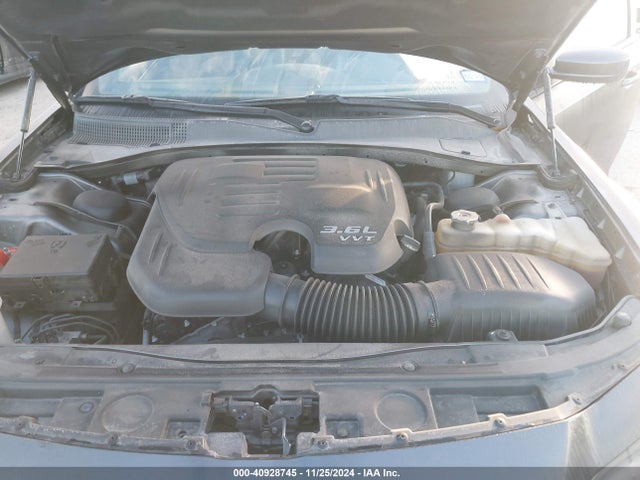 Chrysler 300 300s 2019 2C3CCABG4KH562930 Image 10