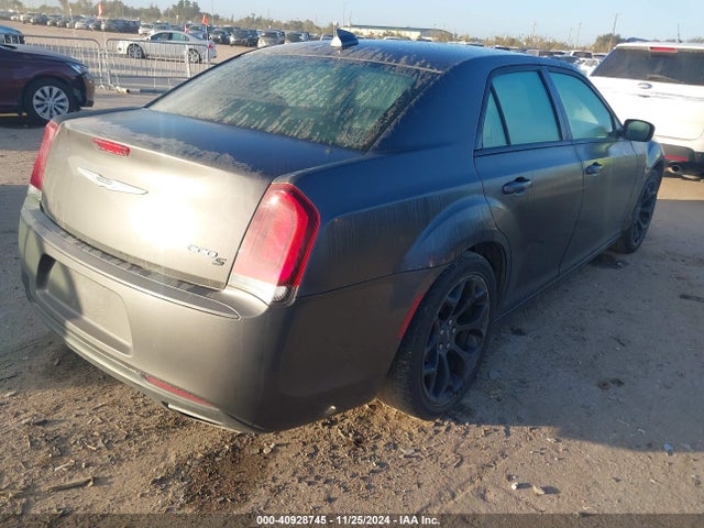 2C3CCABG4KH562930 Chrysler 300 300s