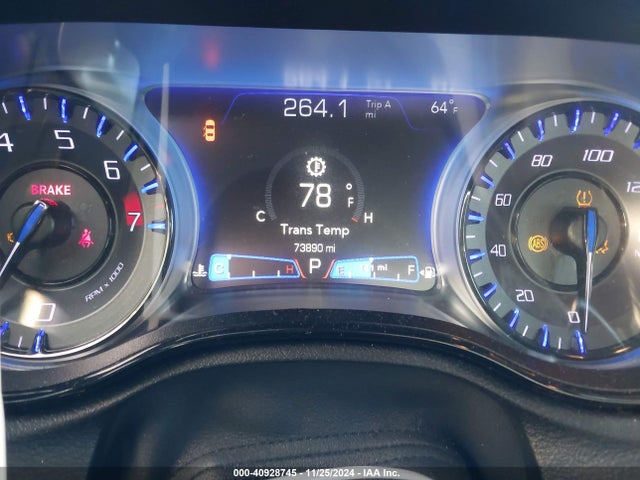2C3CCABG4KH562930 Chrysler 300 300s