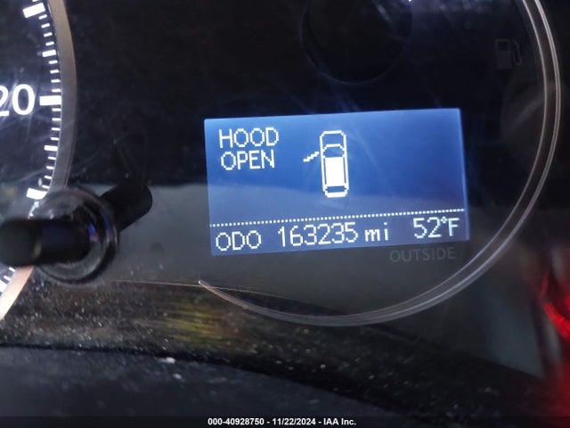 Lexus CT 200H 2015 JTHKD5BH8F2225534 Image 16