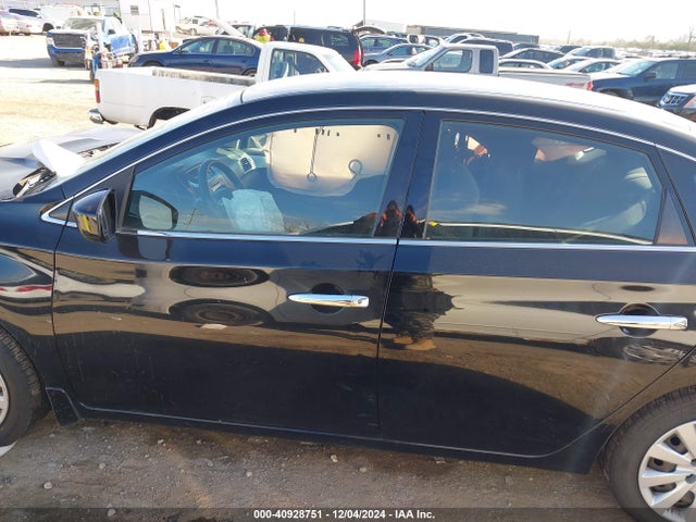 Nissan SENTRA S 2018 3N1AB7AP3JY339641 Image 14