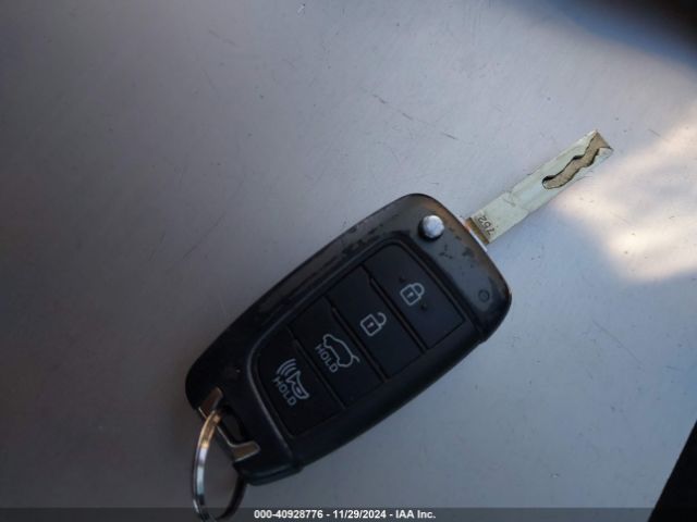 KM8K12AA2MU677098 Hyundai Kona Se