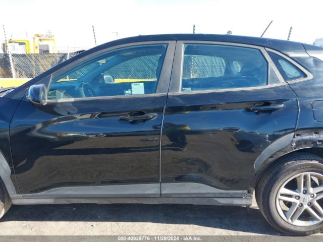 KM8K12AA2MU677098 Hyundai Kona Se