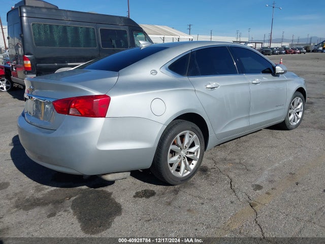 Chevrolet IMPALA 1LT 2018 2G1105S32J9109147 Image 4