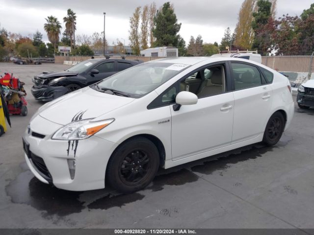 JTDKN3DU5E0386592 Toyota Prius Four