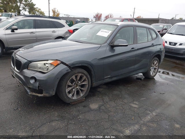 BMW X1 Xdrive28i 2014 WBAVL1C5XEVY11130 Image 2