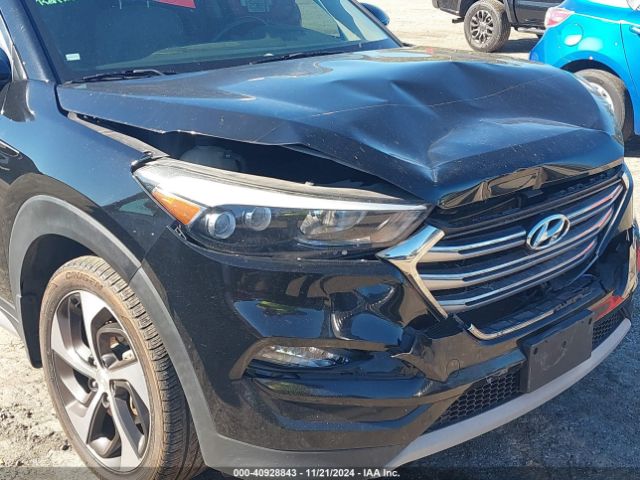 KM8J3CA25HU376318 Hyundai Tucson Limited
