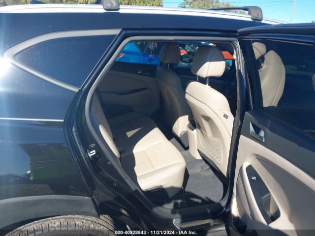 KM8J3CA25HU376318 Hyundai Tucson Limited