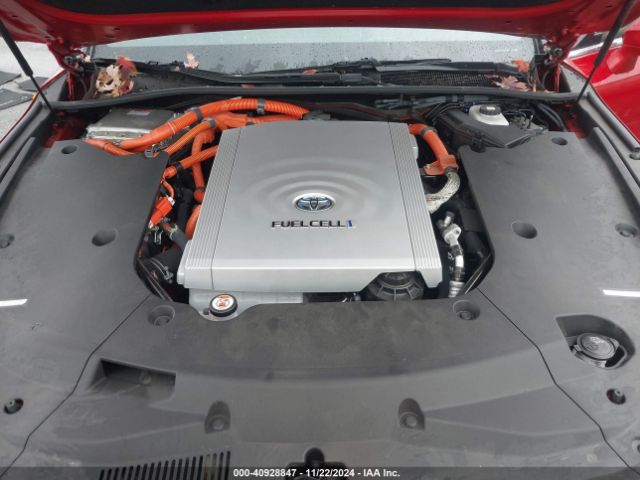 JTDAAAAA8NA006743 Toyota Mirai Xle
