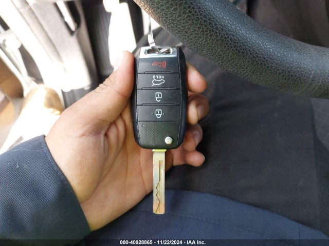 KIA Sorento 2.4l Lx 2018 5XYPG4A3XJG401626 Image 11