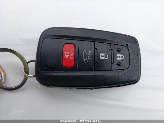 JTM16RFV8PD544601 Toyota Rav4 Hybrid Se