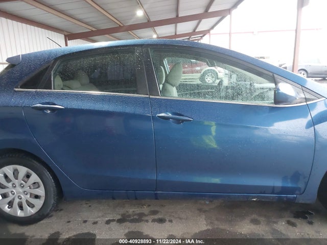 Hyundai ELANTRA GT 2016 KMHD35LHXGU274053 Image 13
