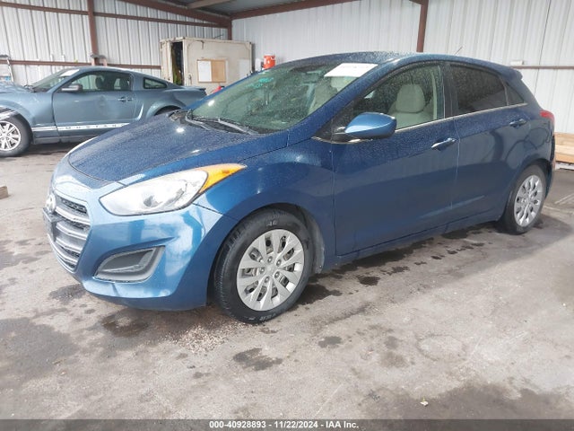 Hyundai ELANTRA GT 2016 KMHD35LHXGU274053 Image 2