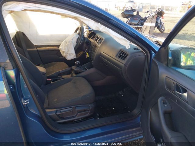 3VW267AJ4GM217613 Volkswagen Jetta 1.4t S