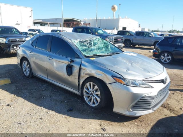 4T1C11AK4MU455816 Toyota CAMRY LE