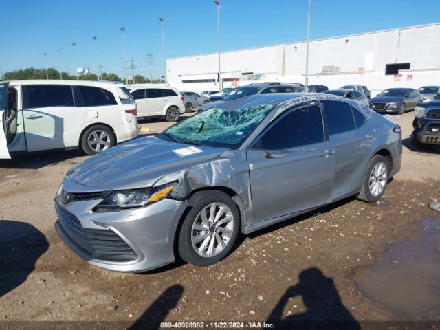 4T1C11AK4MU455816 Toyota CAMRY LE