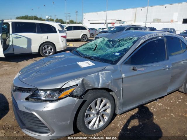 4T1C11AK4MU455816 Toyota CAMRY LE
