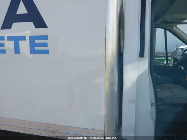1FDBF8ZMXHKB48549 Ford Transit-350 Cab
