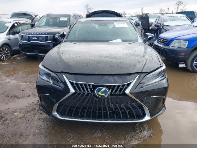 Lexus Es 300h Ultra Luxury 2024 58AFA1C15RU040103 Image 13