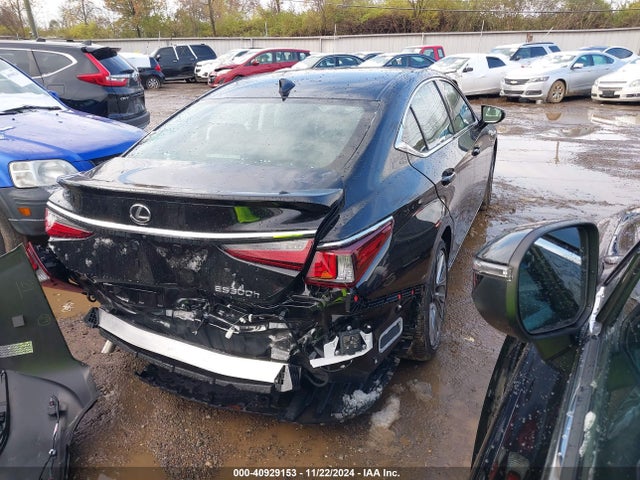 Lexus Es 300h Ultra Luxury 2024 58AFA1C15RU040103 Image 4