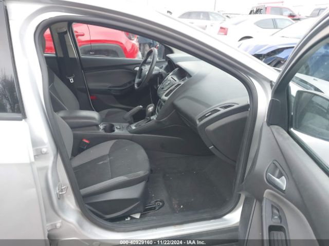 1FADP3F29EL207635 Ford FOCUS SE