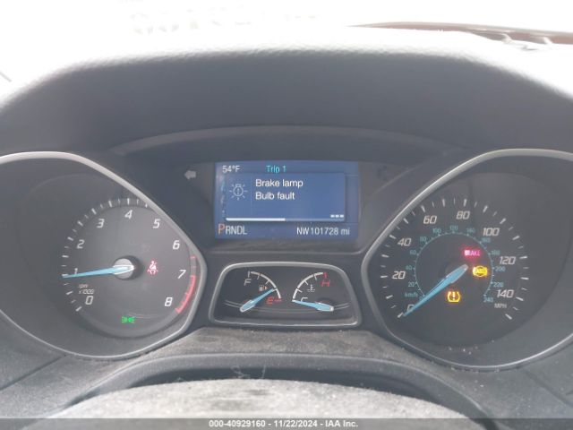 1FADP3F29EL207635 Ford FOCUS SE