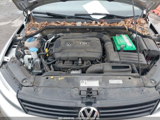 3VWD17AJ0EM221209 Volkswagen Jetta 1.8t Se