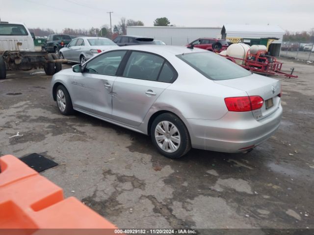 3VWD17AJ0EM221209 Volkswagen Jetta 1.8t Se