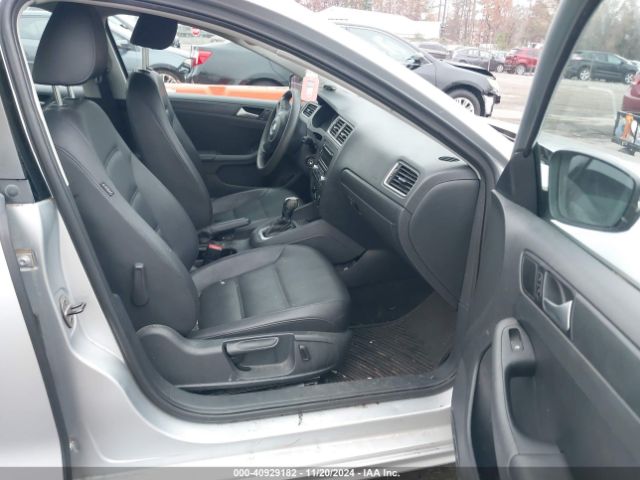 3VWD17AJ0EM221209 Volkswagen Jetta 1.8t Se