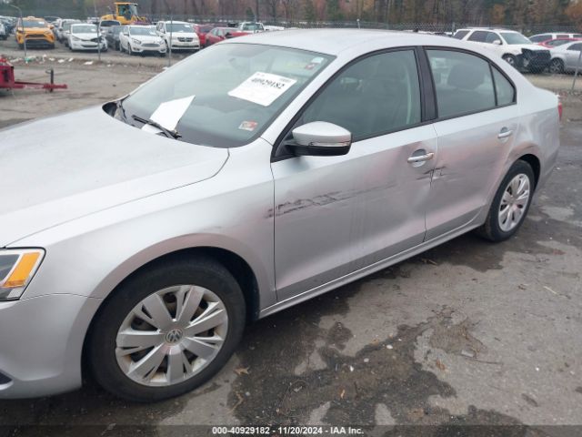 3VWD17AJ0EM221209 Volkswagen Jetta 1.8t Se