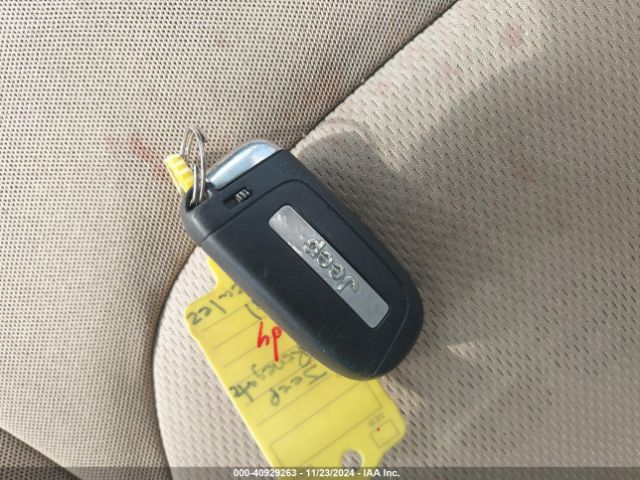 ZACCJABT0FPB67510 Jeep Renegade Latitude