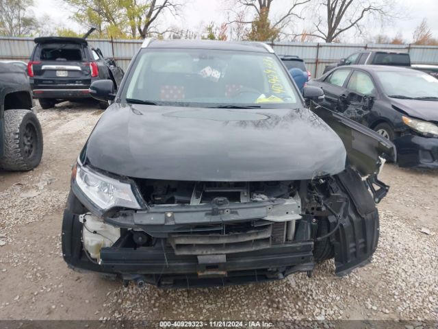 JA4AD3A33KJ001525 Mitsubishi Outlander Sel