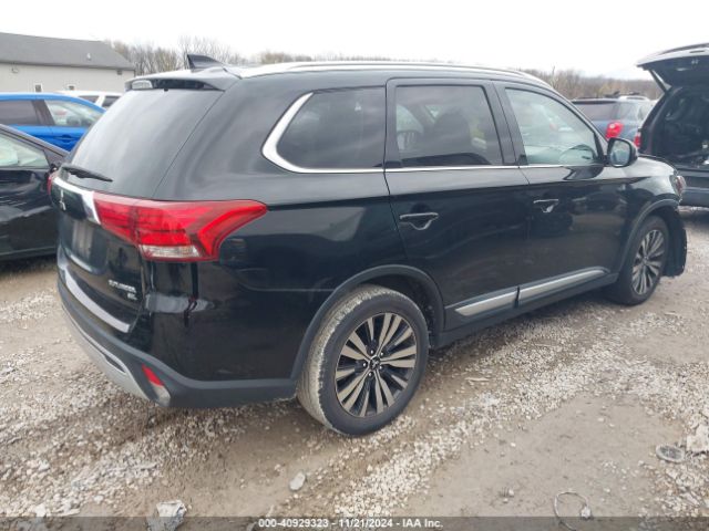 JA4AD3A33KJ001525 Mitsubishi Outlander Sel