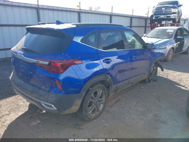 KNDEU2AA1N7238063 KIA SELTOS S
