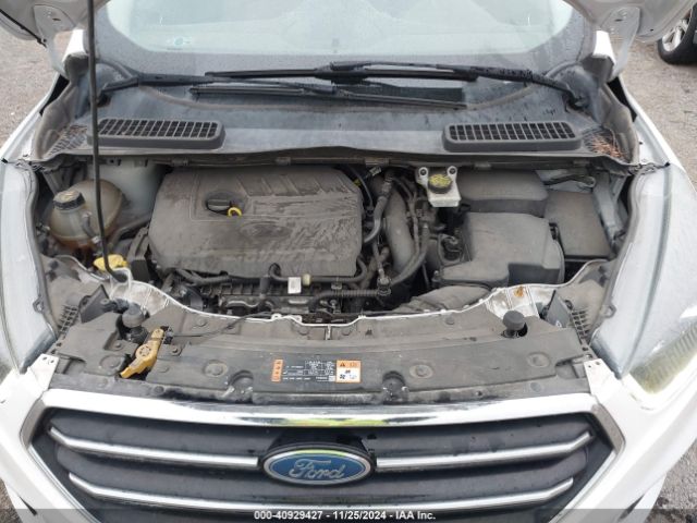 1FMCU0GD6HUC11195 Ford ESCAPE SE