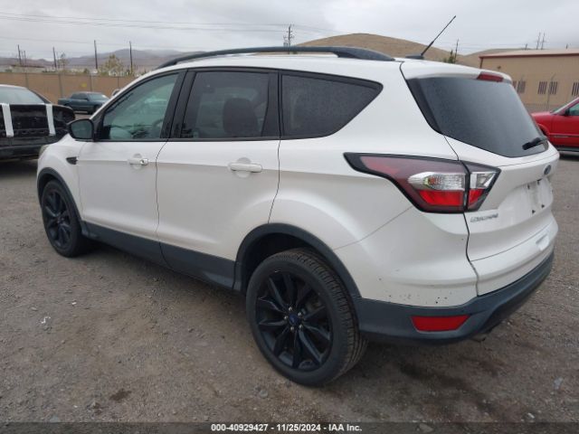 1FMCU0GD6HUC11195 Ford ESCAPE SE