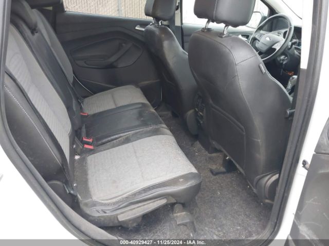1FMCU0GD6HUC11195 Ford ESCAPE SE
