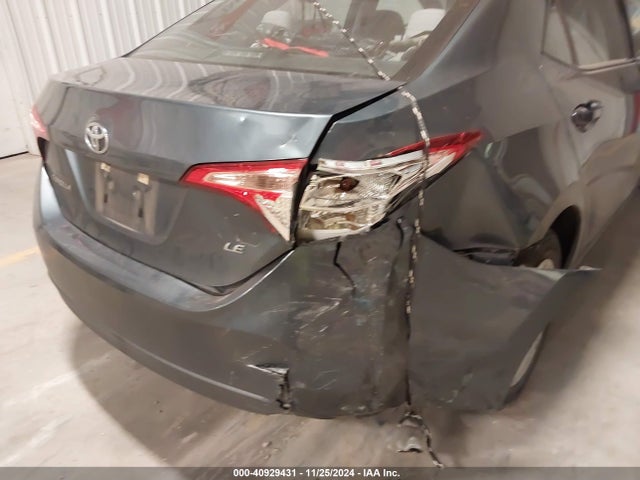 Toyota COROLLA LE 2017 5YFBURHE8HP665067 Image 6