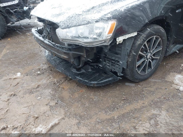 JA32U2FU0HU006256 Mitsubishi LANCER ES
