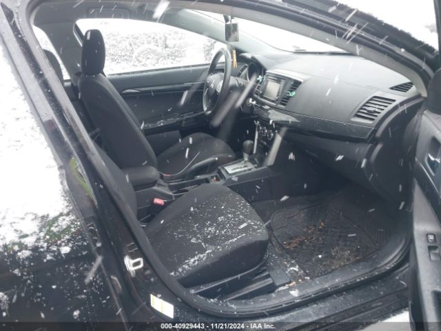 2017 MITSUBISHI LANCER JA32U2FU0HU006256 Photo 4