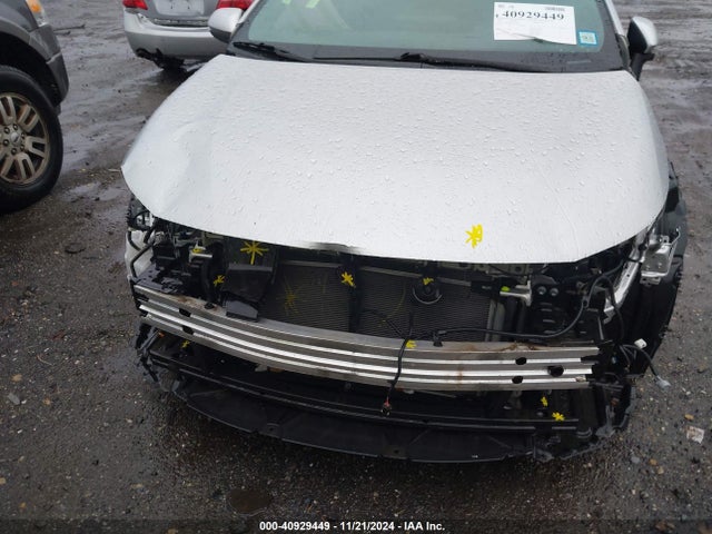 Toyota COROLLA SE 2020 JTND4RBE9L3079850 Image 6