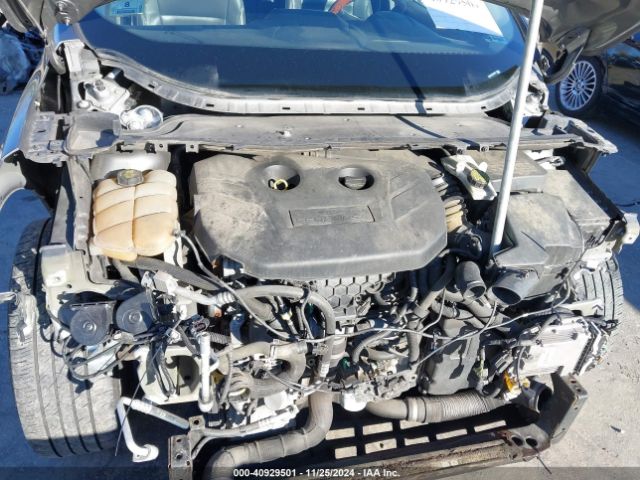1FMCU9J91EUE44910 Ford Escape Titanium