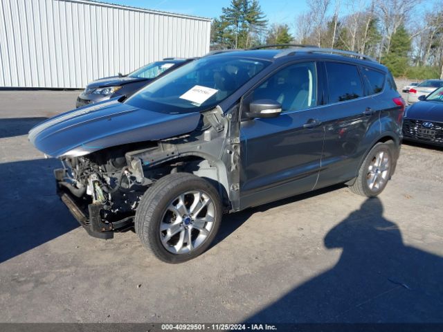 1FMCU9J91EUE44910 Ford Escape Titanium