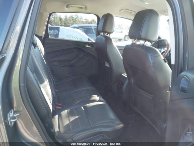 1FMCU9J91EUE44910 Ford Escape Titanium