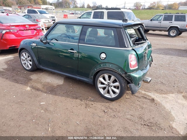 2012 MINI COOPER S WMWSV3C52CT387072 Photo 2
