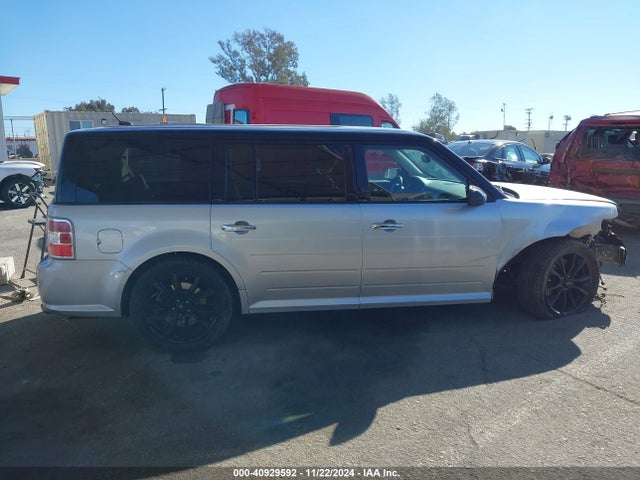 Ford FLEX SEL 2016 2FMGK5C80GBA22432 Image 14