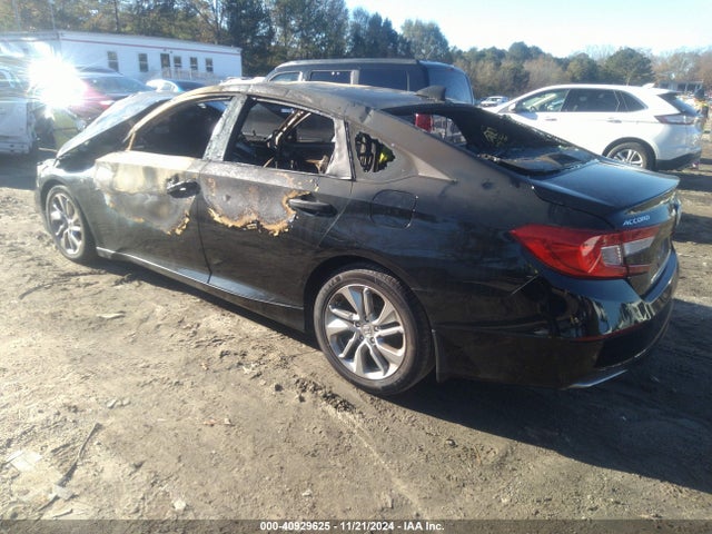 Honda ACCORD LX 2018 1HGCV1F1XJA131082 Image 3