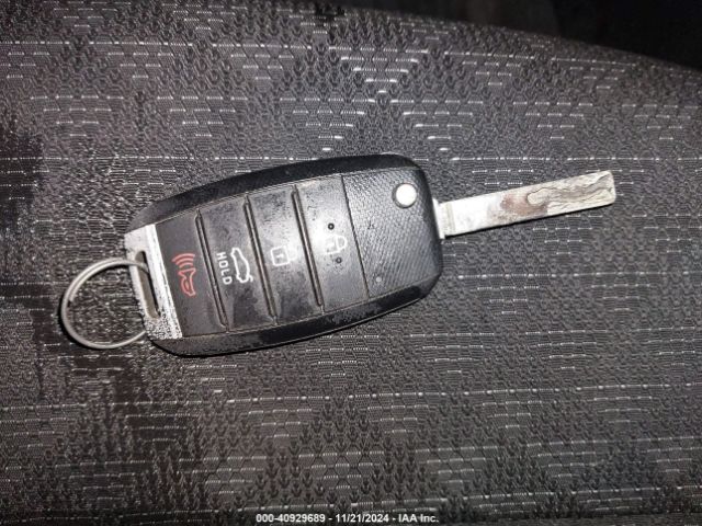 3KPA24AB3JE086175 KIA RIO S