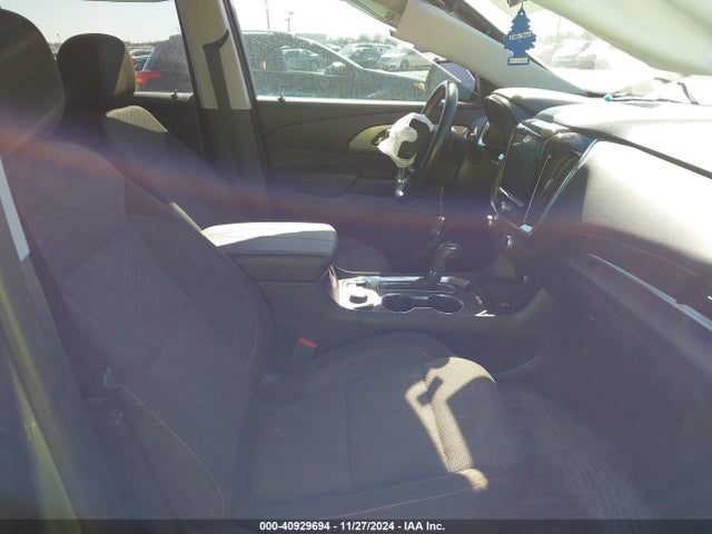 1GNERGKW0KJ236514 Chevrolet Traverse 1lt