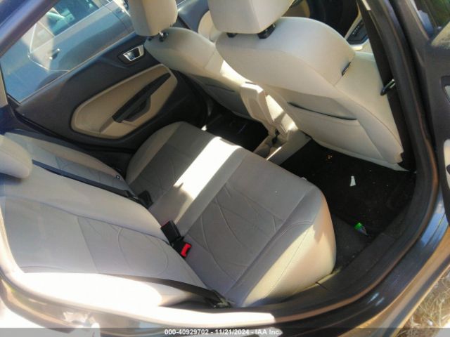 3FADP4BJ4FM110121 Ford FIESTA SE